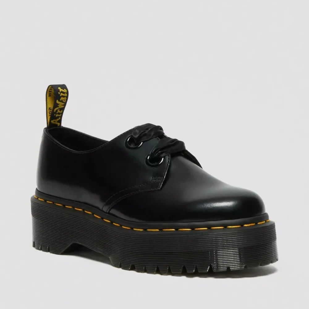 Dr. Martens Holly Black Platform Shoes Women’s 10 - Picture 1 of 7